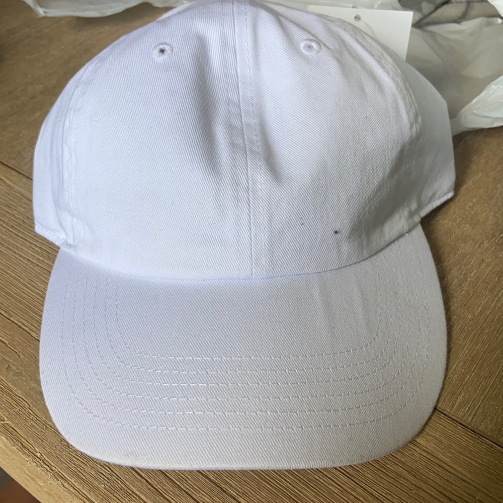 White belt backing Hat